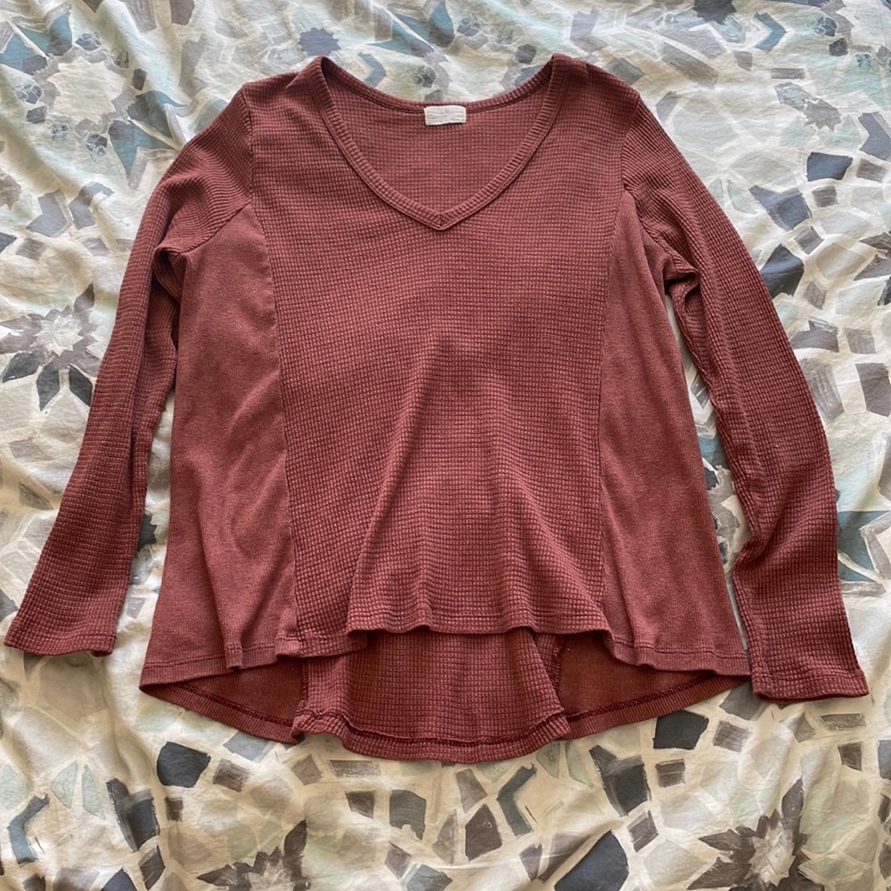 T LA waffle high low long sleeve top
